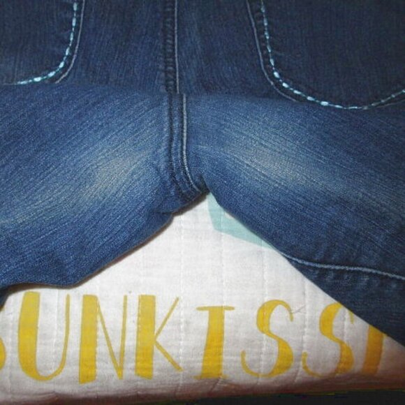 Southpole JEAN Shorts Size 16 LOGO Embroidered BERMUDA Denim STUDS Y2K 90s - Picture 5 of 8